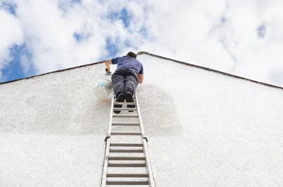 Peinture extérieure à Oueilloux — façades et ravalement